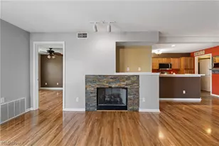 23003 Chandlers Ln, Olmsted Falls, OH 44138 - Photo 9