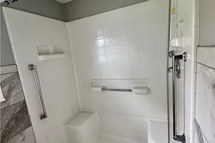 2173 Clearview Dr, Warren, OH 44483 - Photo 17