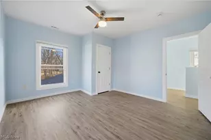 950 Park Ave, Amherst, OH 44001 - Photo 21