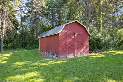 13095 Portage Street, Doylestown, OH 44230 - Photo 25