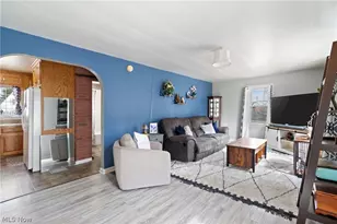 702 Sherwood Dr, Wooster, OH 44691 - Photo 7