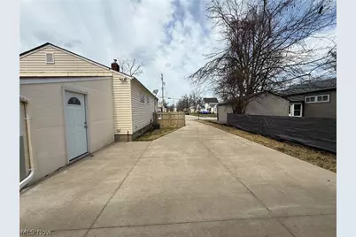 17201 Martha Road, Loveland, OH 44135 - Photo 31