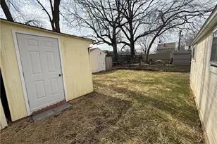 17201 Martha Rd, Loveland, OH 44135 - Photo 27