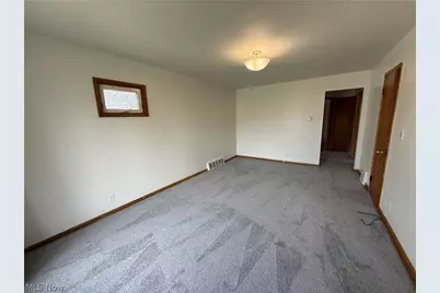 17201 Martha Road, Loveland, OH 44135 - Photo 11