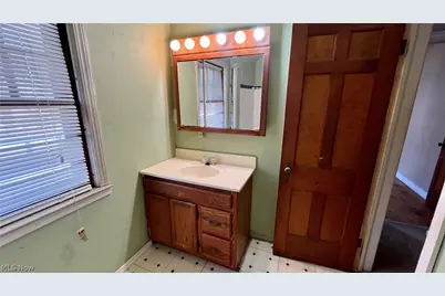 3965 Monticello Boulevard, Cleveland Heights, OH 44121 - Photo 23