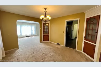 3965 Monticello Boulevard, Cleveland Heights, OH 44121 - Photo 11