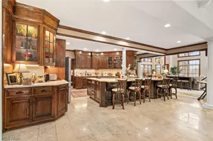 1311 Chantilly Cir NE, Canton, OH 44721 - Photo 15