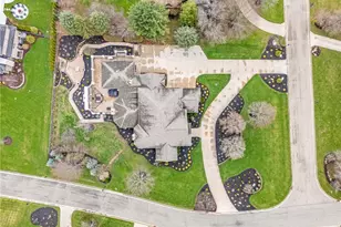 1311 Chantilly Cir NE, Canton, OH 44721 - Photo 49