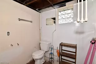 16412 Elsienna Ave, Loveland, OH 44135 - Photo 35