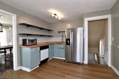 16412 Elsienna Avenue, Loveland, OH 44135 - Photo 17