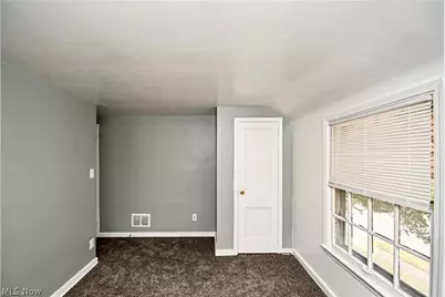 1699 Sunset Avenue, Akron, OH 44301 - Photo 13