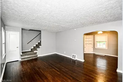 1699 Sunset Avenue, Akron, OH 44301 - Photo 3