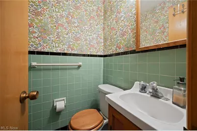 2441 Vezber Drive, Green Hills, OH 44131 - Photo 15