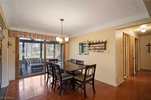 2441 Vezber Dr, Green Hills, OH 44131 - Photo 5