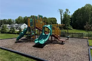 3443 Alder Ave, Green, OH 44685 - Photo 3