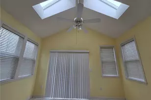 9910 Country Club Cir, Twinsburg, OH 44087 - Photo 5