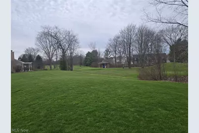 9910 Country Club Circle, Twinsburg, OH 44087 - Photo 19