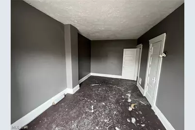 648 E 108th Street, Loveland, OH 44108 - Photo 23