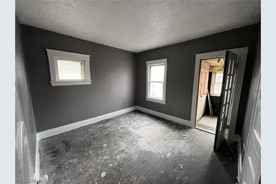 648 E 108th Street, Loveland, OH 44108 - Photo 17