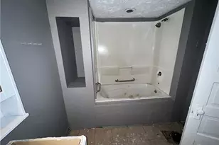 648 E 108th St, Loveland, OH 44108 - Photo 15