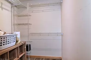 8803 Evergreen Dr, Mentor, OH 44060 - Photo 25