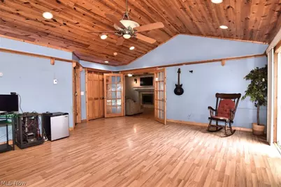 8803 Evergreen Drive, Mentor, OH 44060 - Photo 3