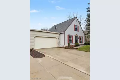 1766 Stone Creek Lane, Twinsburg, OH 44087 - Photo 3