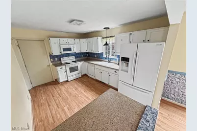 1766 Stone Creek Lane, Twinsburg, OH 44087 - Photo 17