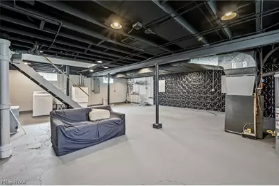 2138 Hermosa Drive, Youngstown, OH 44511 - Photo 29