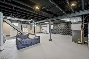 2138 Hermosa Dr, Youngstown, OH 44511 - Photo 29