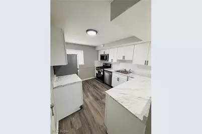 21045 Southbend Circle #6, Rocky River, OH 44116 - Photo 7
