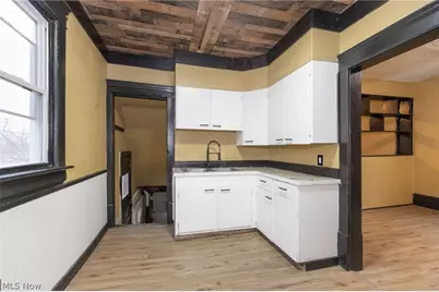 258 Oberlin Court, Akron, OH 44311 - Photo 9