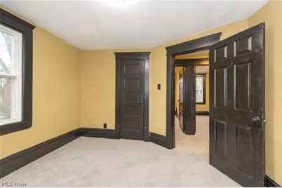 258 Oberlin Court, Akron, OH 44311 - Photo 3