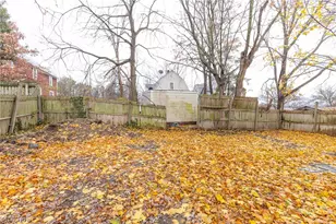 258 Oberlin Ct, Akron, OH 44311 - Photo 29