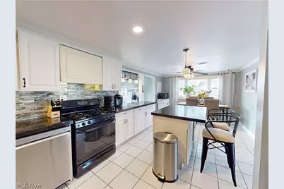 9380 Briar Drive, Streetsboro, OH 44241 - Photo 7