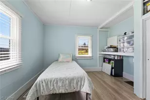 110 Dewey Ave, Freeport, OH 43973 - Photo 15