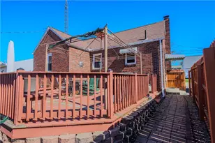 319 Superior St, Louisville, OH 44641 - Photo 3