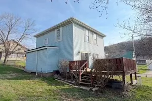 205 Rumley St, Jewett, OH 43986 - Photo 3