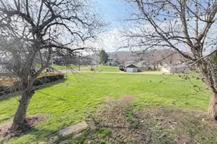 205 Rumley St, Jewett, OH 43986 - Photo 27