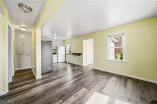 15904 Claridon Troy Rd, Burton, OH 44021 - Photo 5