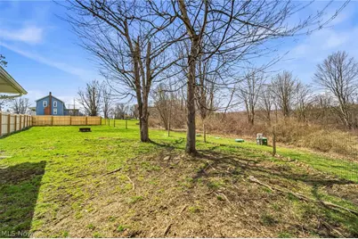 15904 Claridon Troy Road, Burton, OH 44021 - Photo 25