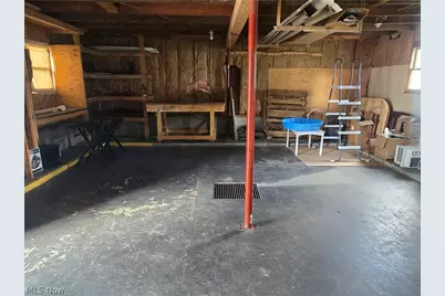 1720 Chestnut Street, Coshocton, OH 43812 - Photo 25