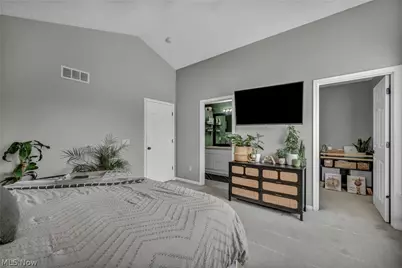 5265 Bringham Drive, Brunswick Hills, OH 44212 - Photo 23