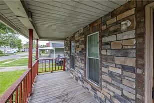 124 E 32nd St, Lorain, OH 44055 - Photo 3