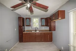 124 E 32nd St, Lorain, OH 44055 - Photo 19