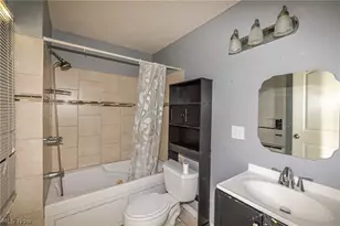 124 E 32nd St, Lorain, OH 44055 - Photo 17