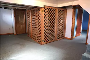 662 S Monroe St, Millersburg, OH 44654 - Photo 33