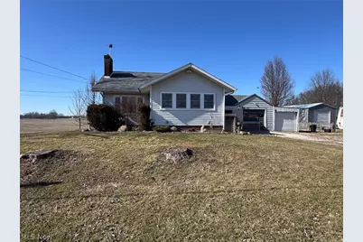 10131 Columbus Road NE, Louisville, OH 44641 - Photo 21