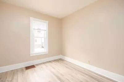 246 Grant Street, Ravenna, OH 44266 - Photo 11