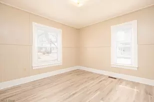 246 Grant St, Ravenna, OH 44266 - Photo 9